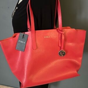 NWT Furla Sally Tote in Lipstick Red